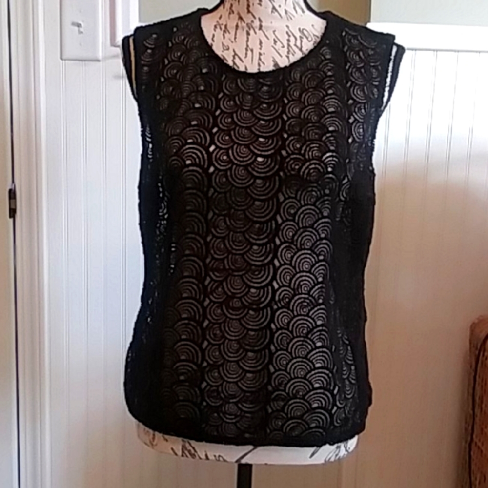 Diane Von Furstenberg shear top